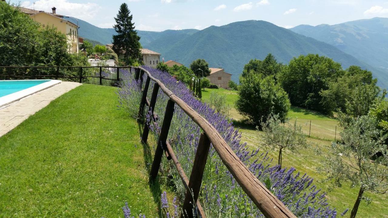 Agriturismo Roccagelli Vallo di Nera Exterior foto